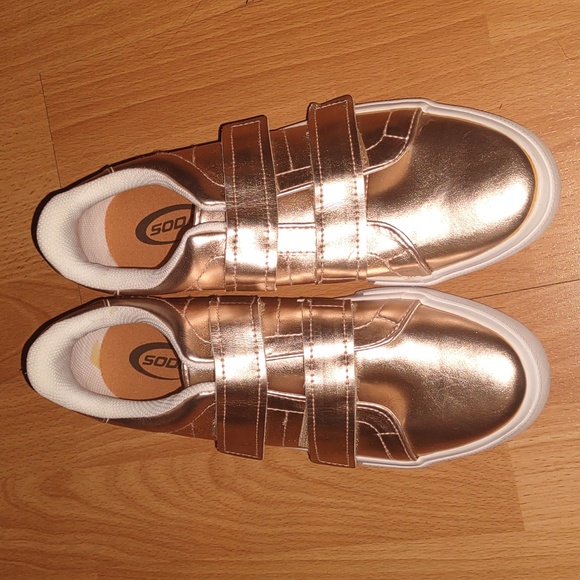 🟢 Soda | Chromatic Shoes - Picture 2 of 3